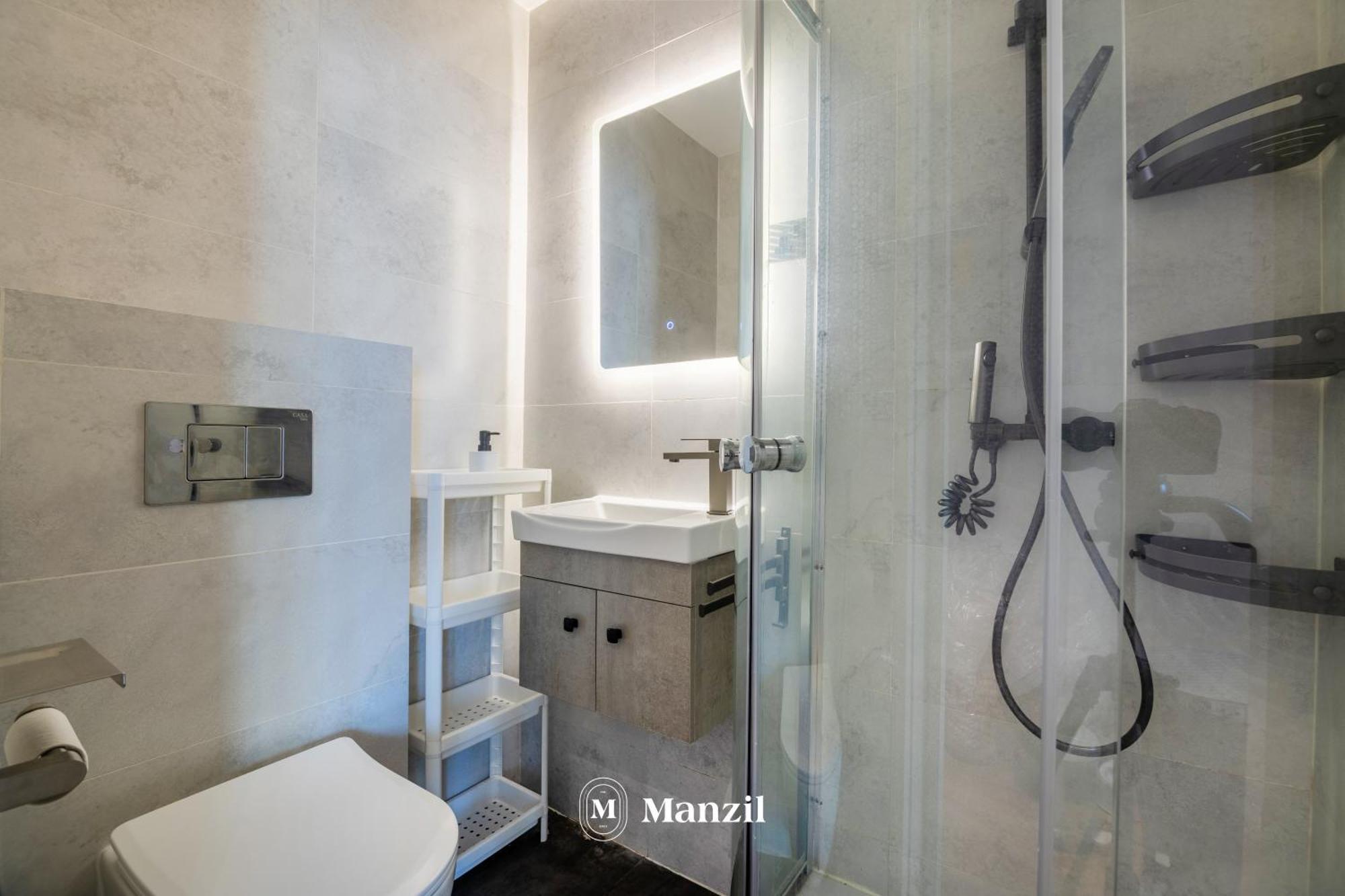 Luxury 1br In Marina High-rise Living With Views *